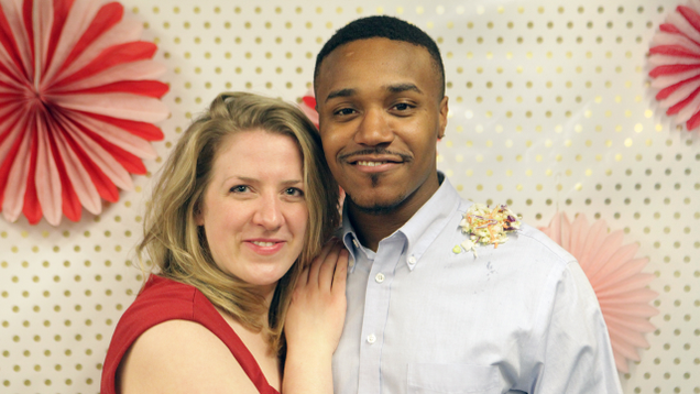 Illustration for article titled This Interracial Couple Is So Beautiful You Won’t Even Care One Of Them Has Coleslaw On His Shoulder